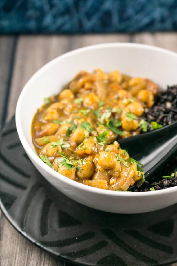 Coconut Chickpea Curry